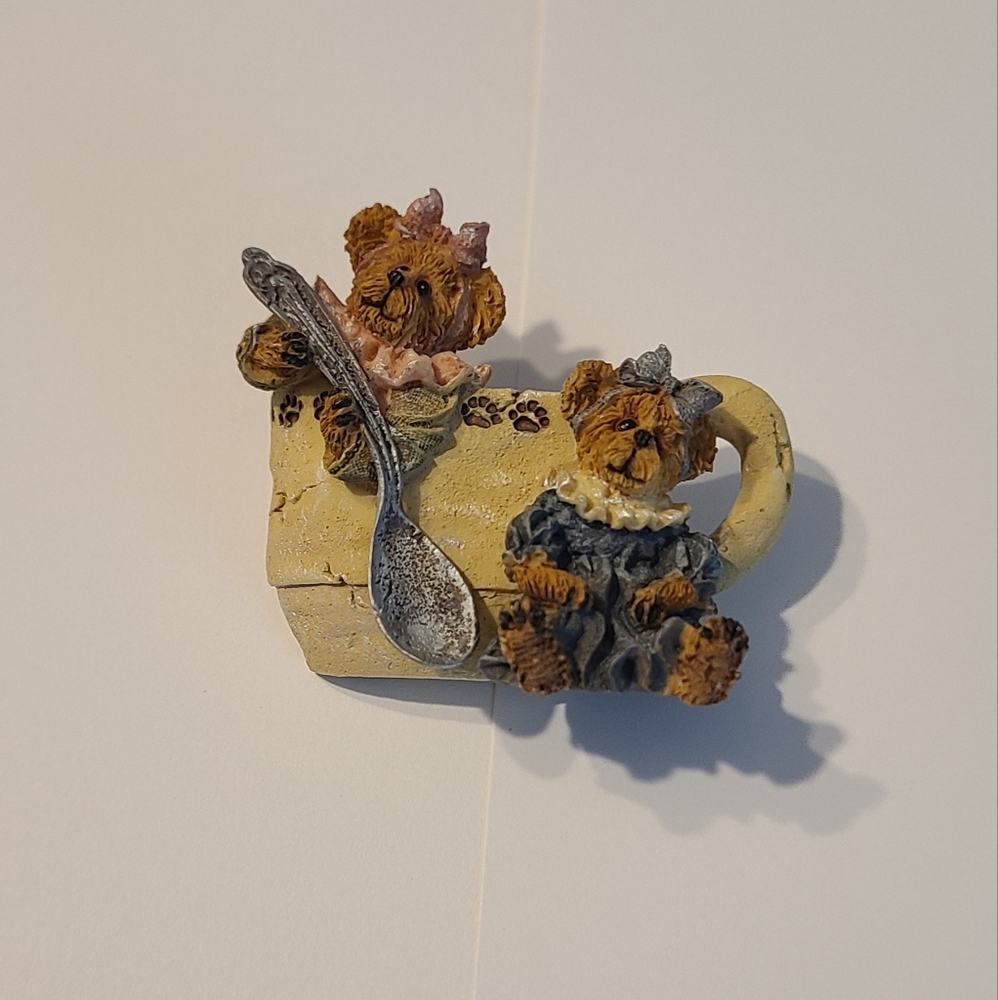 Boyd's Bear Teacup Bears Pin